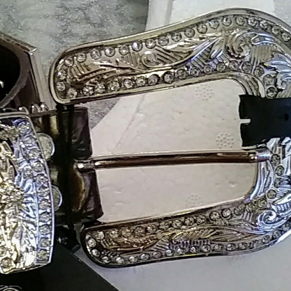 Leather Western Belt - Picture 6 of 6